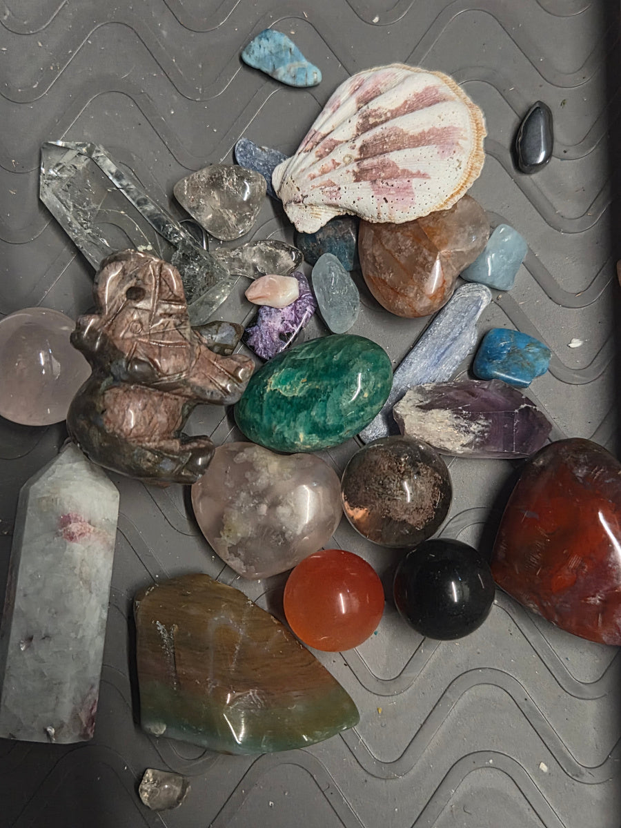 Premium natural crystal scoops!