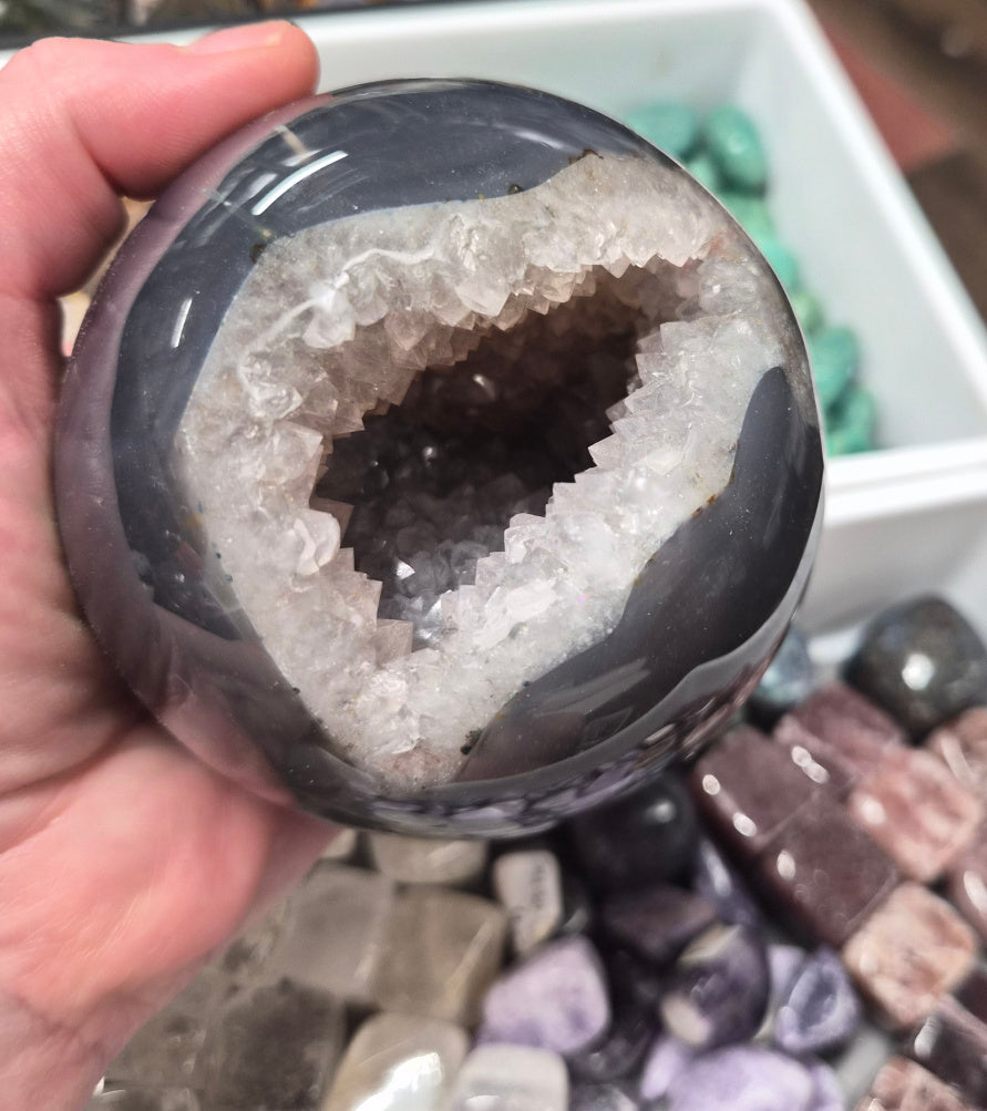 Orca Agate sphere with massive Druzy crystal vug– 90mm