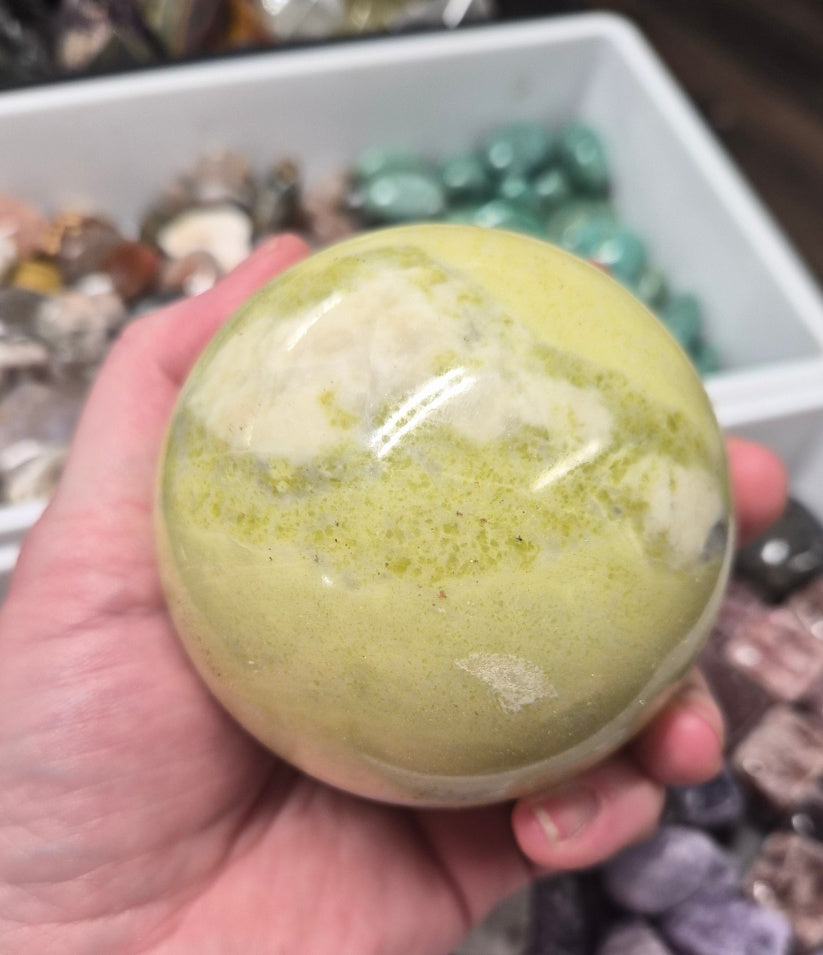 Lime Green Serpentine sphere– 80mm
