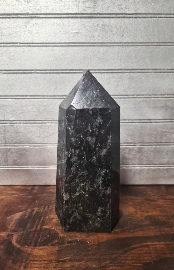 Astrophyllite Standing Tower – Specimen Grade Silver & Blue Flash (3 lbs 6.8 oz)