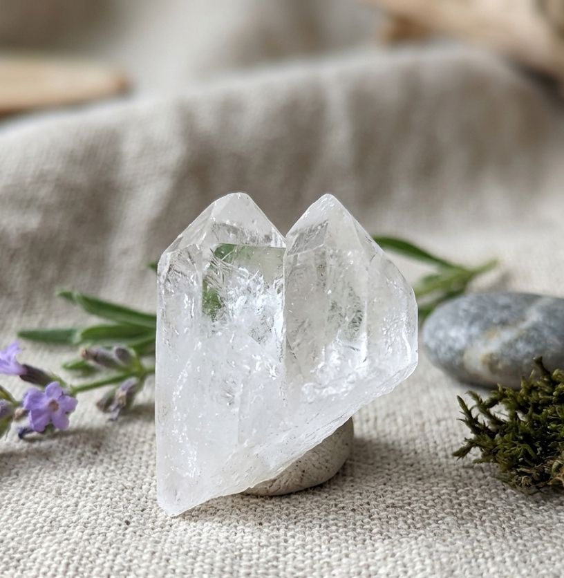 Twin Point Clear Quartz