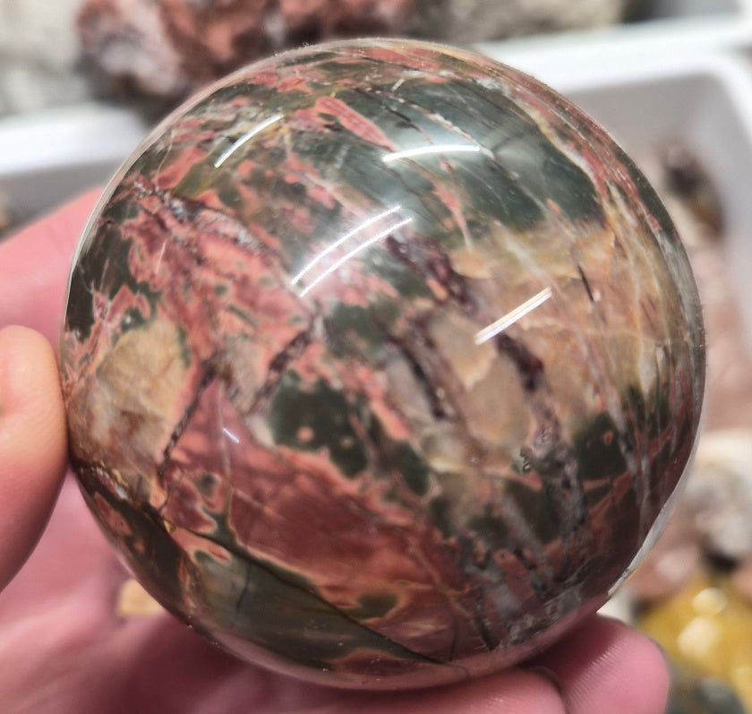 Tiger Iron sphere– 60mm