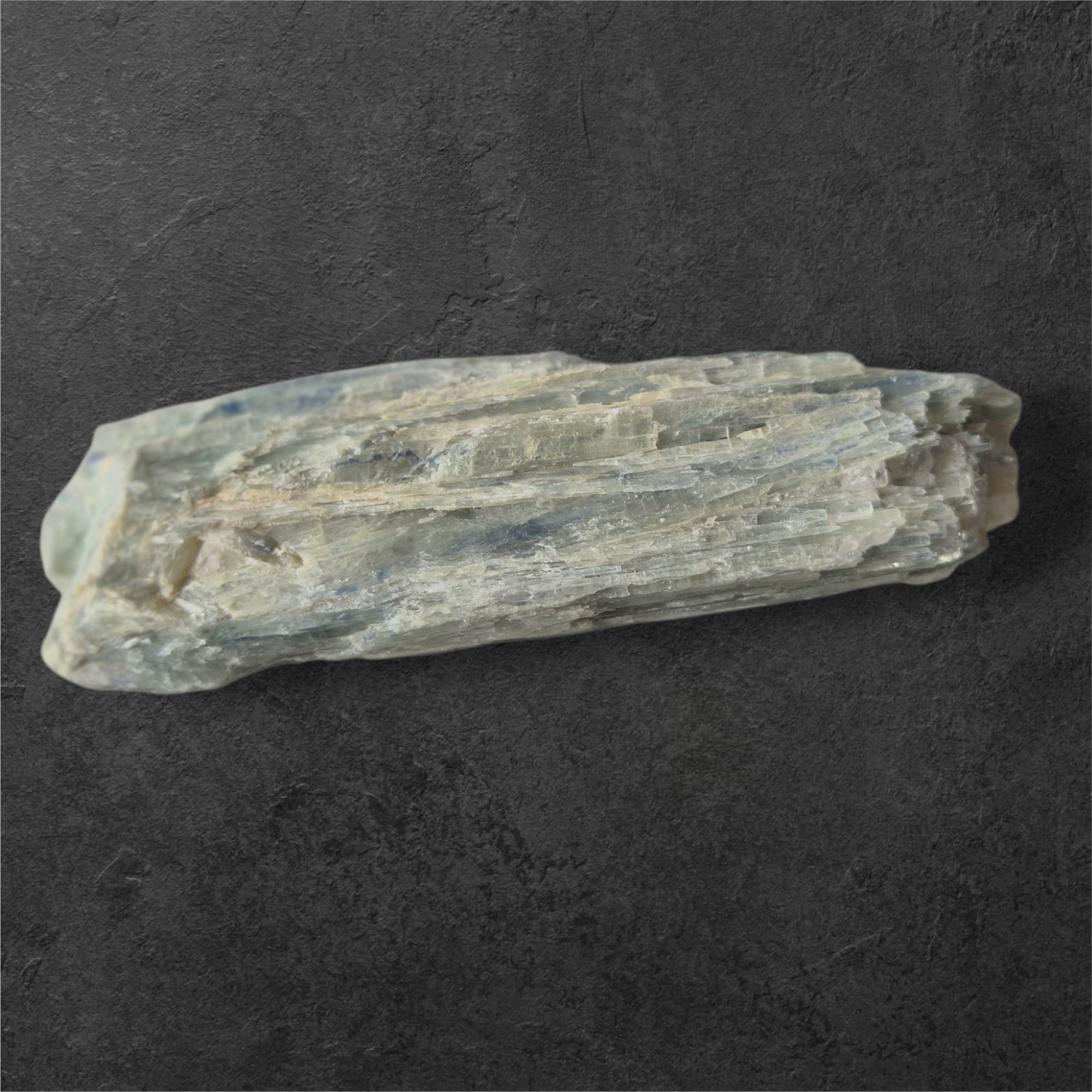 Blue Kyanite blade